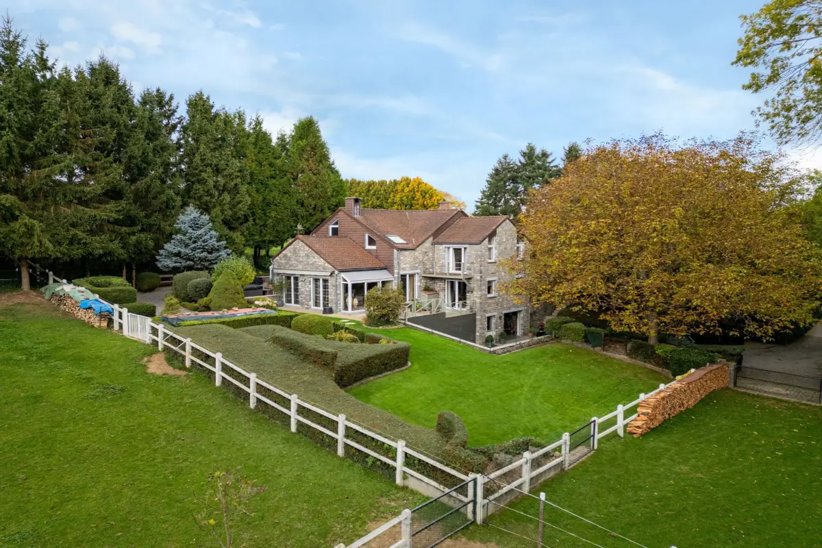 Maison à vendre à Lives-sur-Meuse 5101 975000.00€ 3 chambres 255.00m² - annonce 612206