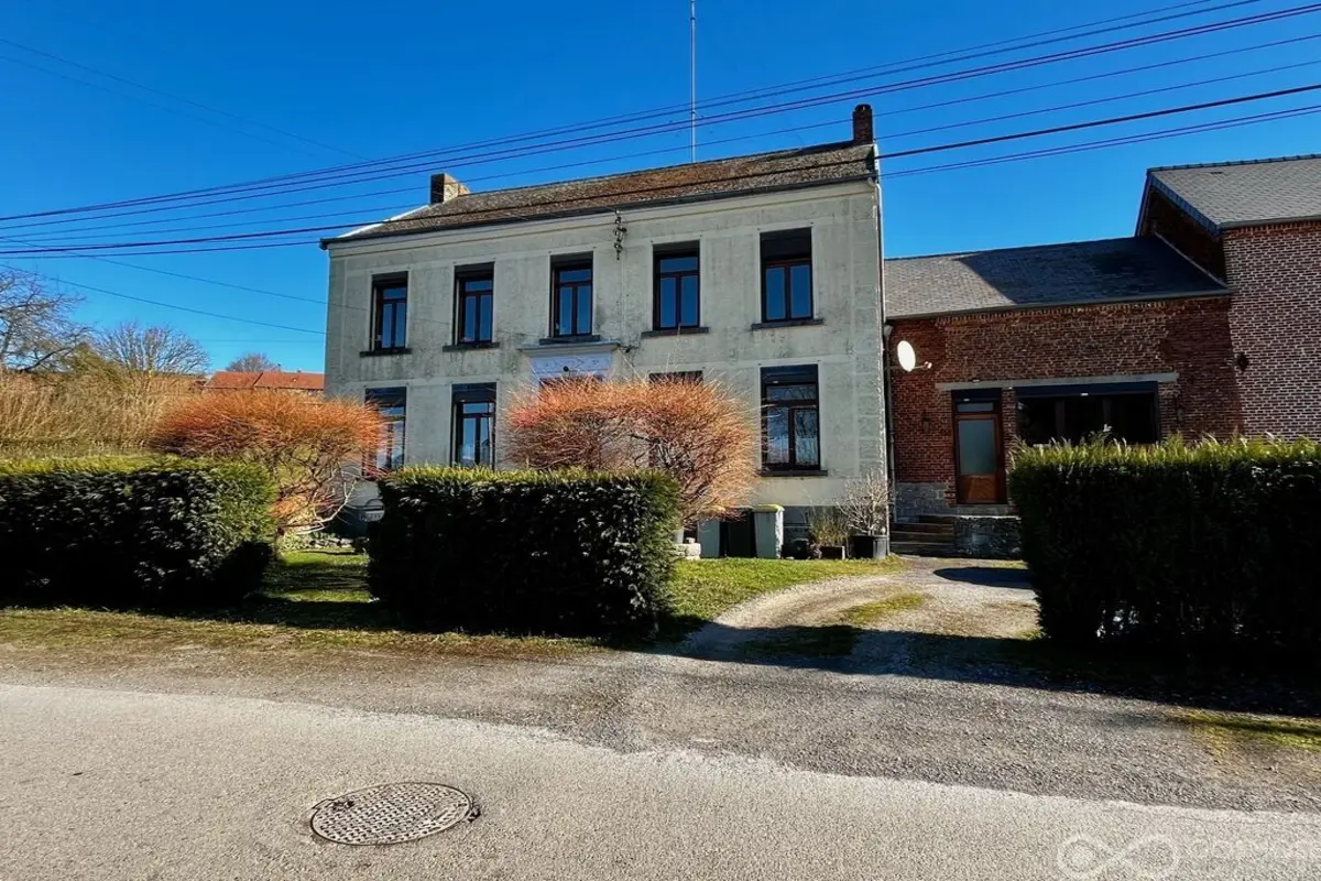 Maison de maître à à Grandrieu 6470 199000.00€ 4 chambres 191.00m² - annonce 613785