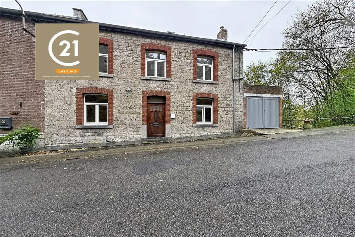 Maison à vendre à Yves-Gomezée 5650 190000.00€ 2 chambres 120.00m² - annonce 614226