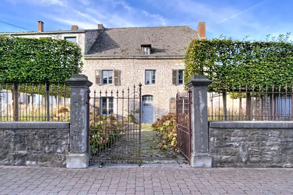 Maison à  à Beauraing 5570 295000.00€ 2 chambres 259.00m² - annonce 614850