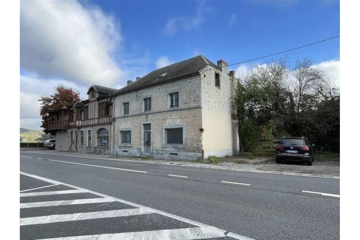 Maison à vendre à Wépion 5100 310000.00€ 1 chambres 240.00m² - annonce 614777