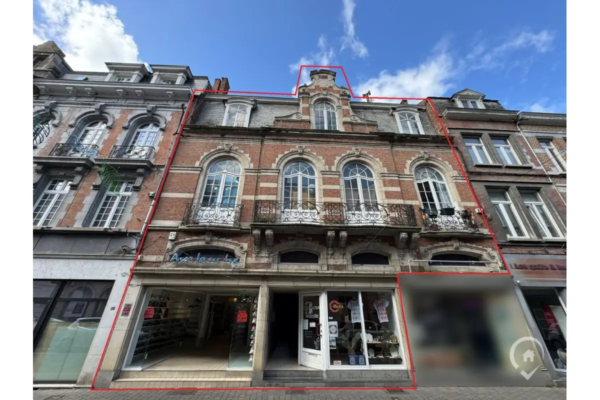 Maison à vendre à Dinant 5500 395000.00€ 4 chambres 340.00m² - annonce 615720