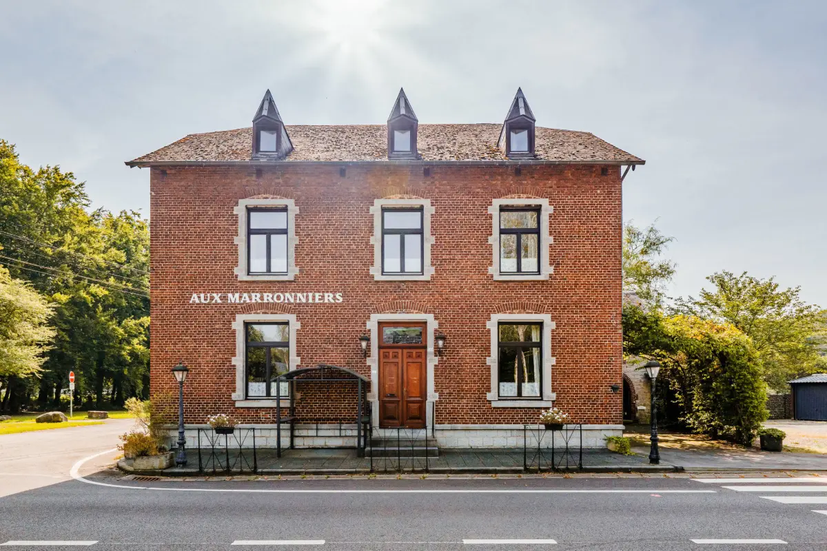 Maison à vendre à Anhée 5537 550000.00€ 7 chambres 384.90m² - annonce 615764