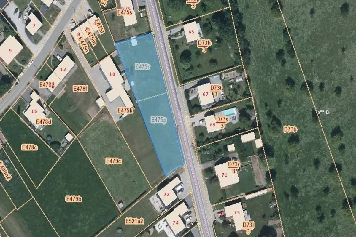 Terrain à  à Mettet 5640 300000.00€  chambres m² - annonce 616196