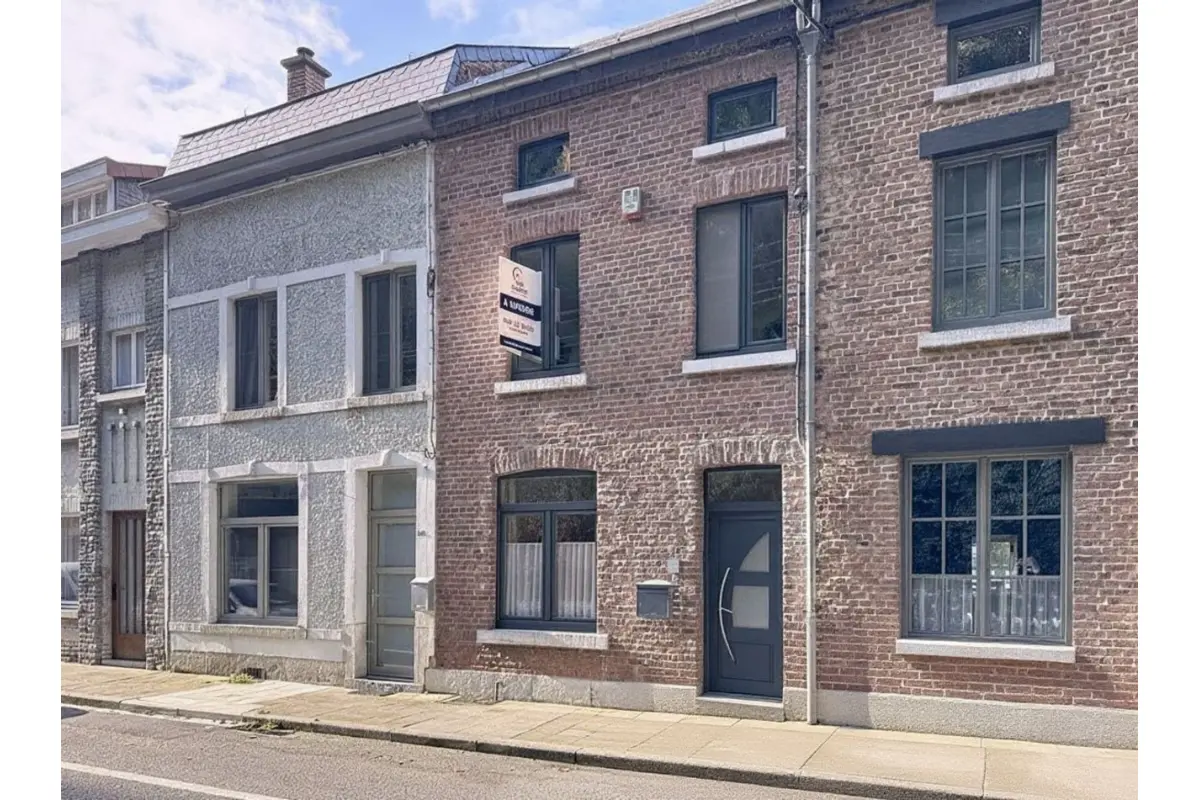 Maison à vendre à Dinant 5500 215000.00€ 3 chambres 120.00m² - annonce 616351