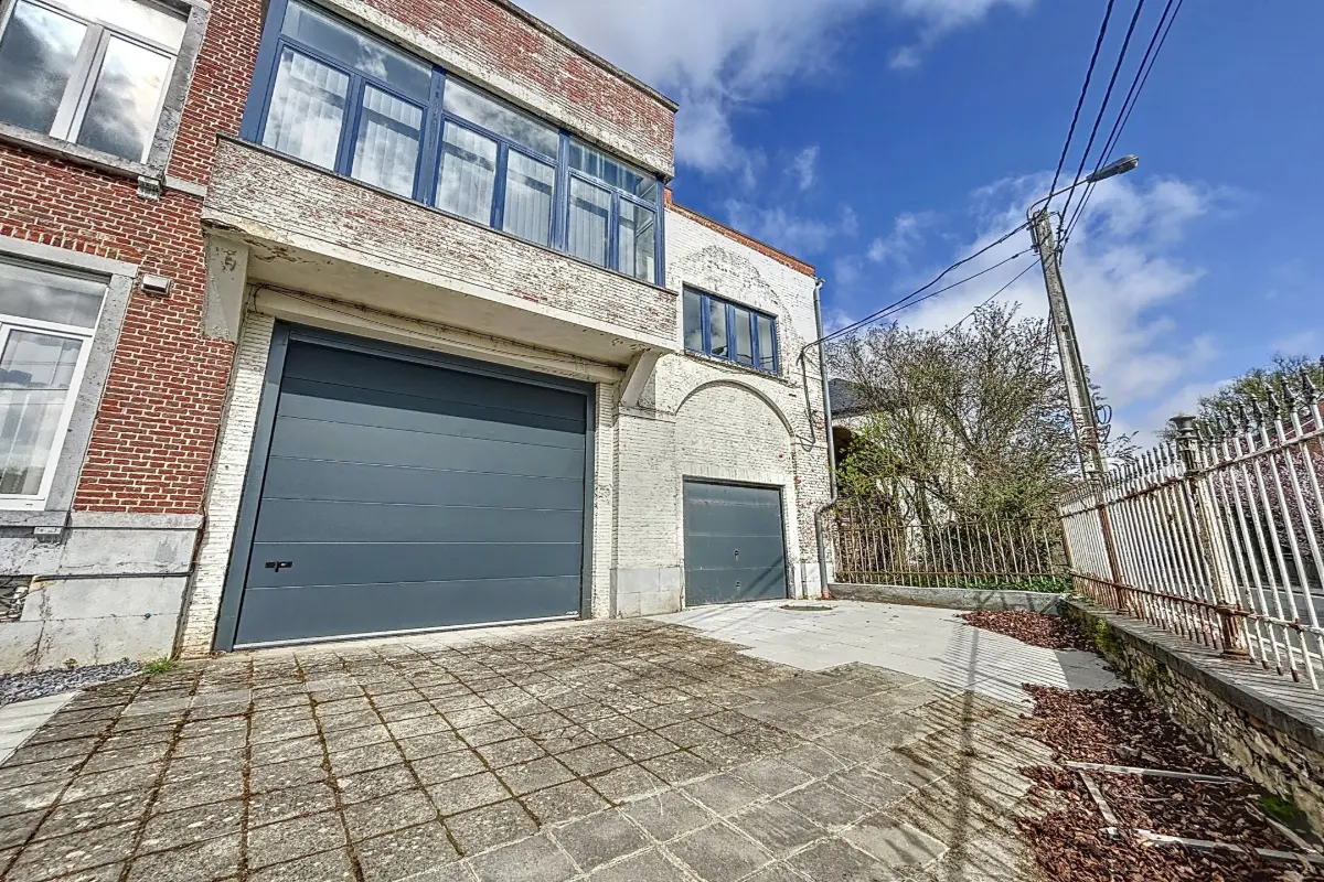 Commerce à louer à Morialmé 5621 300.00€ chambres 65.00m² - annonce 616021