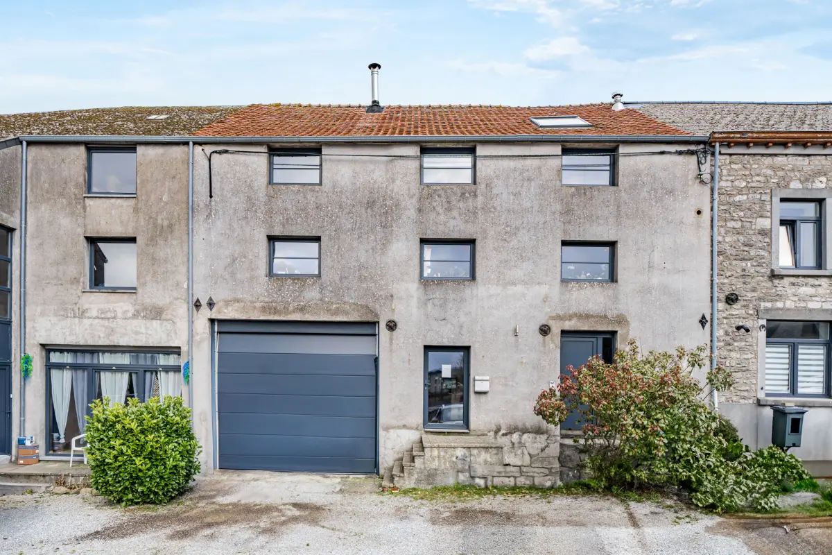 Maison à vendre à Rosée 5620 469000.00€ 7 chambres m² - annonce 616938