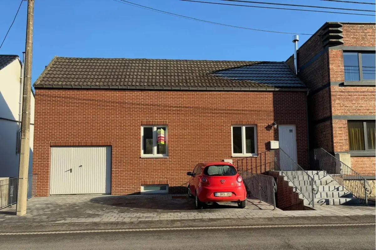 Appartement à louer à Hermeton-sur-Meuse 5540 850.00€ 2 chambres 119.00m² - annonce 617815