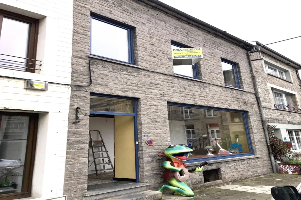 Maison à vendre à Couvin 5660 135000.00€ 4 chambres m² - annonce 618441