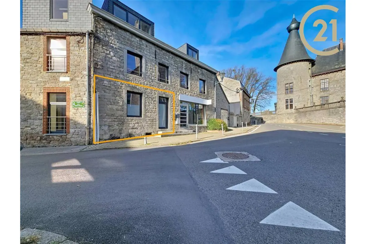 Commerce à louer à Bioul 5537 700.00€  chambres 50.00m² - annonce 622488