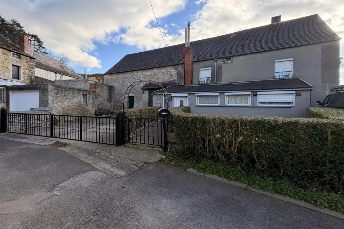 Maison à vendre à Nismes 5670 200000.00€ 2 chambres 172.00m² - annonce 624325