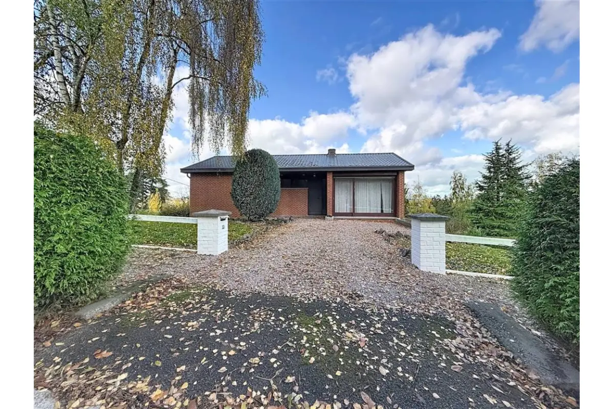 Villa à vendre à Matagne-la-Grande 5680 220000.00€ 3 chambres 140.00m² - annonce 624283