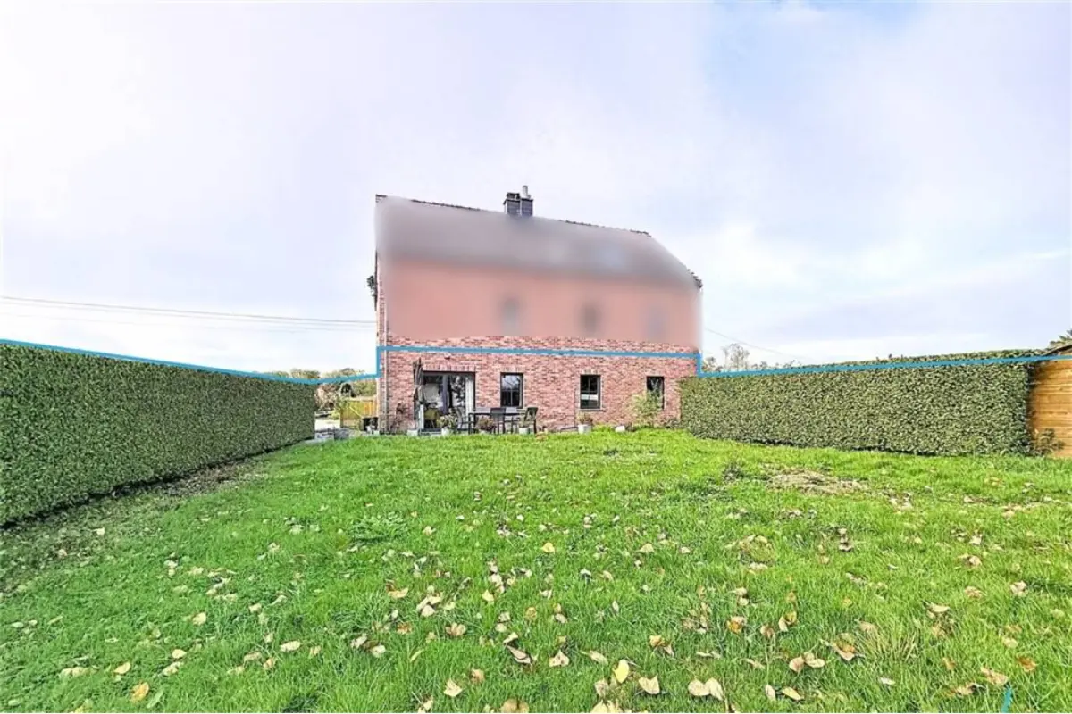 Appartement à  à Bovesse 5081 1200.00€ 2 chambres 105.00m² - annonce 624376