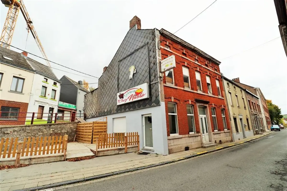 Commerce à louer à Thy-le-Château 5651 1320.00€  chambres m² - annonce 625596