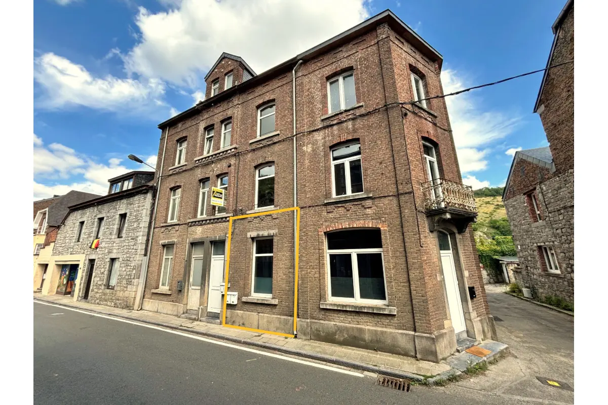 Appartement à louer à Dinant 5500 610.00€ 1 chambres 45.30m² - annonce 626082