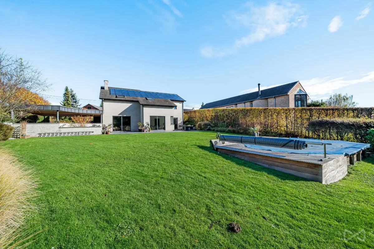 Maison à vendre à Anhée 5537 495000.00€ 4 chambres 181.00m² - annonce 625940