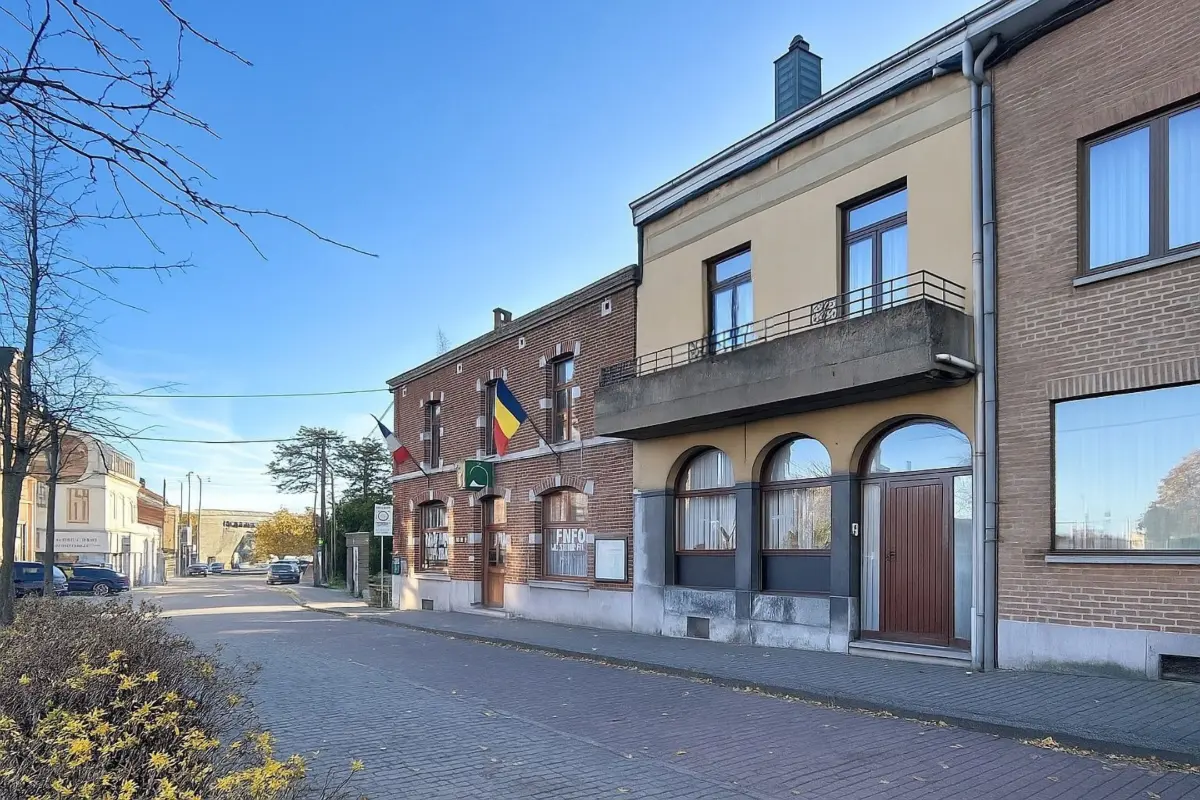 Maison à vendre à Beauraing 5570 198000.00€ 3 chambres 230.00m² - annonce 626530