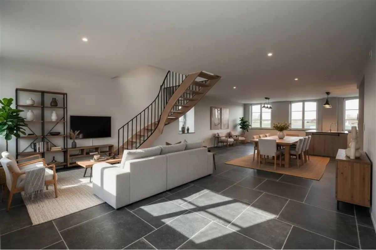 Appartement à louer à Suarlée 5020 1600.00€ 3 chambres 210.00m² - annonce 627100