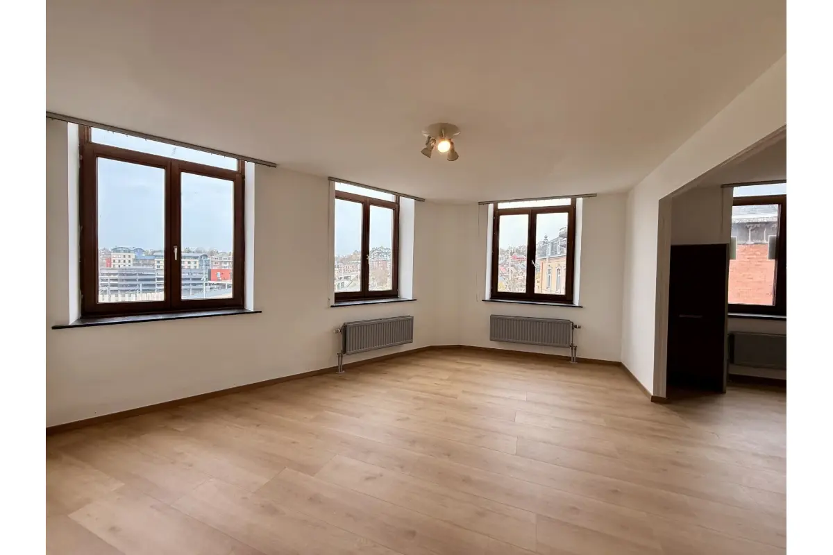 Appartement à louer à Namur 5000 950.00€ 2 chambres 85.00m² - annonce 628466