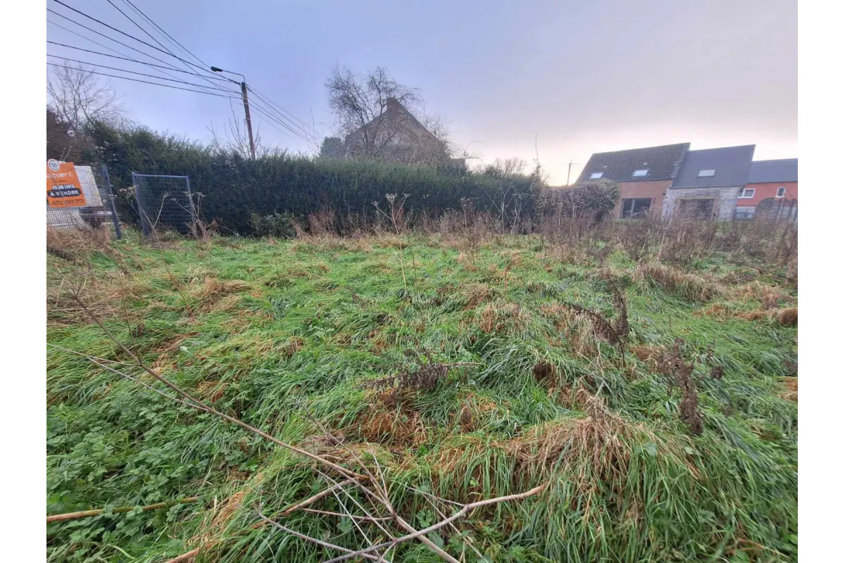 Terrain à vendre à Villers-le-Gambon 5600 45000.00€  chambres m² - annonce 630038