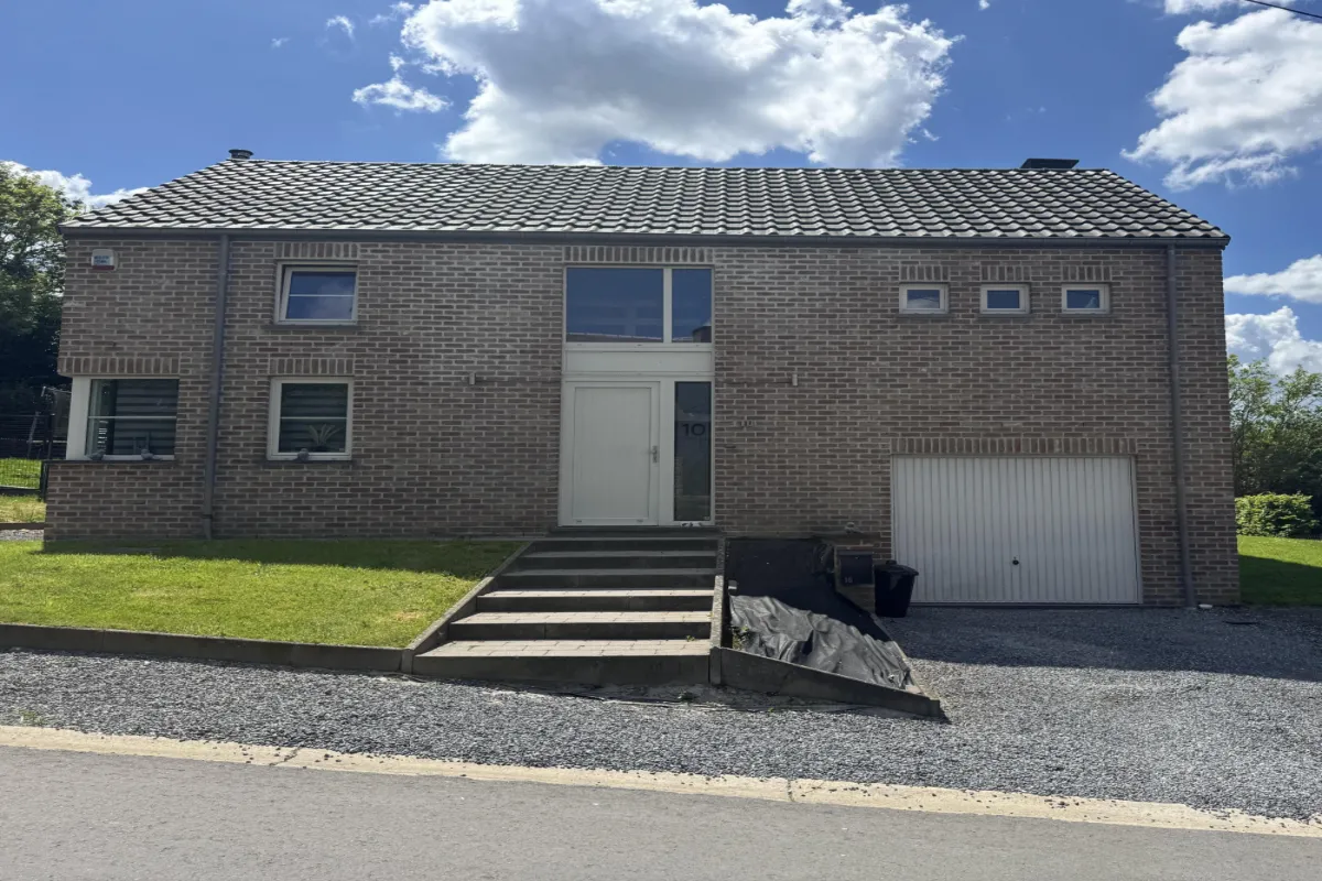 Maison à vendre à Sovet 5590 330000.00€ 4 chambres m² - annonce 630248