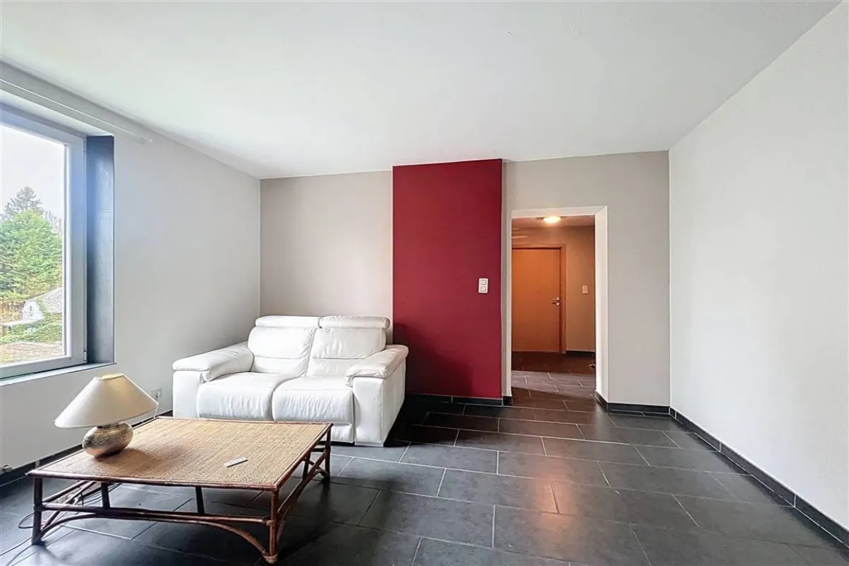 Appartement à louer à Falmignoul 5500 650.00€ 1 chambres 64.00m² - annonce 630802