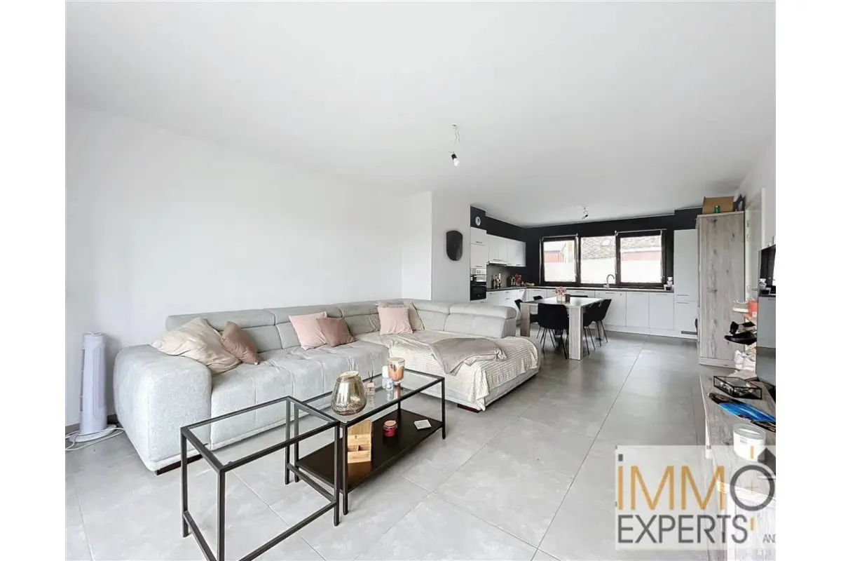 Appartement à  à Andenne 5300 950.00€ 2 chambres 90.00m² - annonce 632269