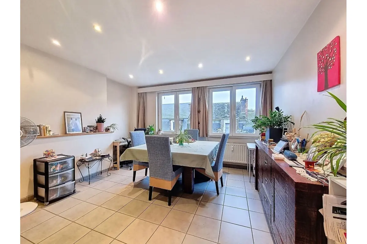 Appartement à vendre à Beez 5000 179000.00€ 2 chambres 95.00m² - annonce 633430