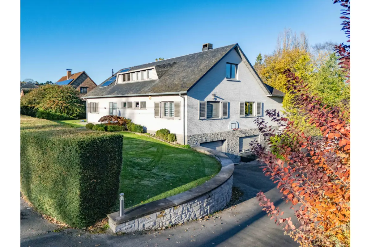 Maison à vendre à Ave-et-Auffe 5580 630000.00€ 4 chambres 390.13m² - annonce 633727