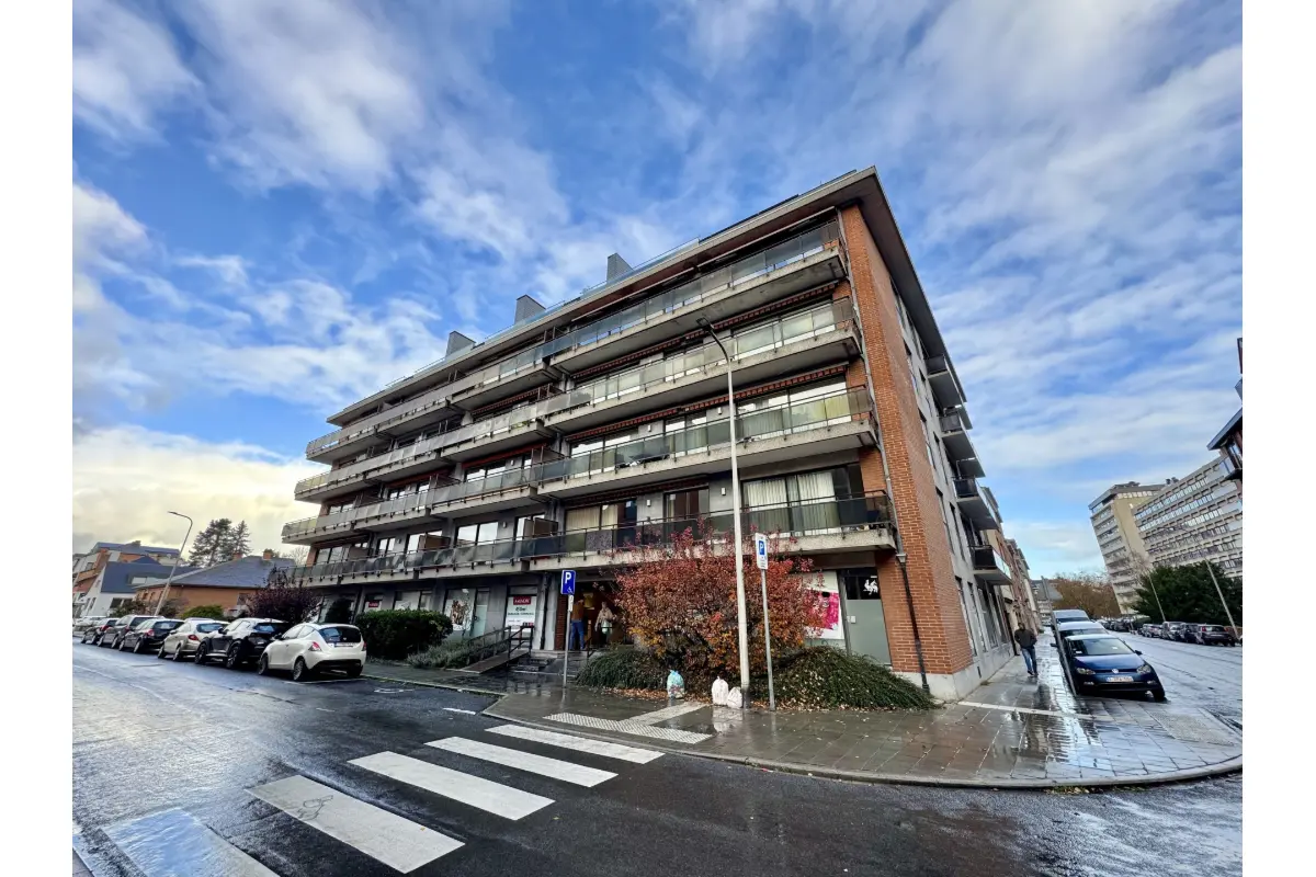 Appartement à louer à Jambes 5100 750.00€ 1 chambres 41.00m² - annonce 634694