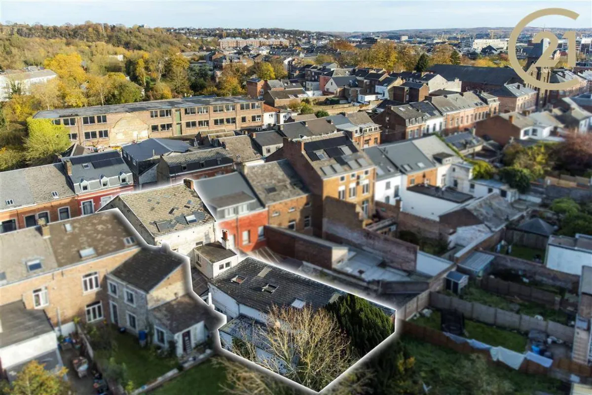 Immeuble mixte à vendre à Namur 5000 495000.00€ 7 chambres 318.00m² - annonce 635134