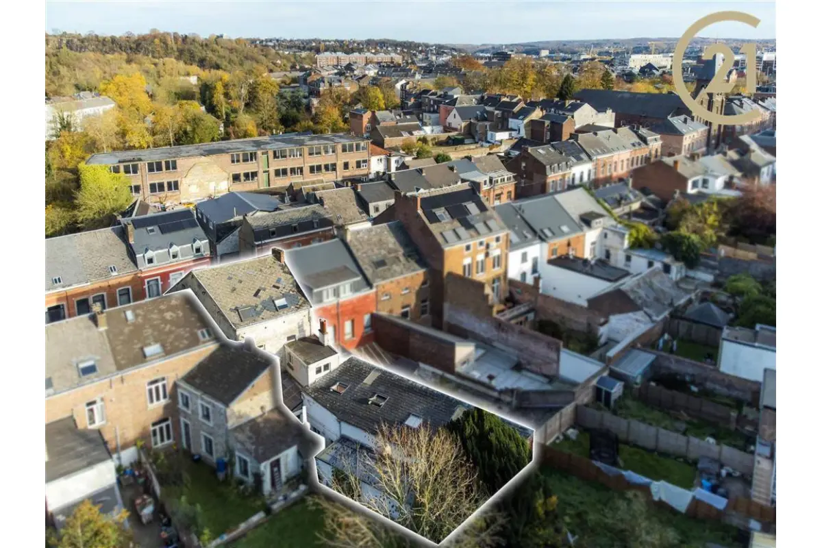 Immeuble mixte à vendre à Namur 5000 495000.00€ 7 chambres 318.00m² - annonce 635134