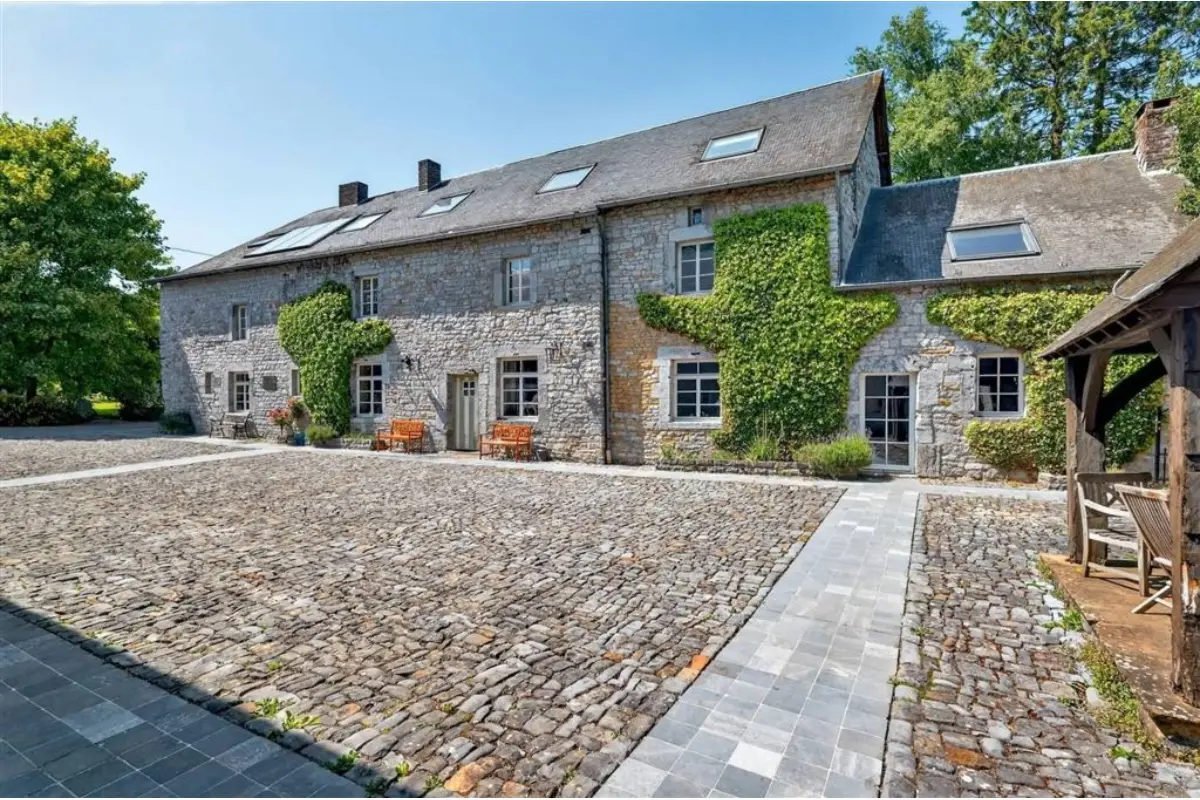 Maison à vendre à Evelette 5350 1995000.00€ 14 chambres 1500.00m² - annonce 635142