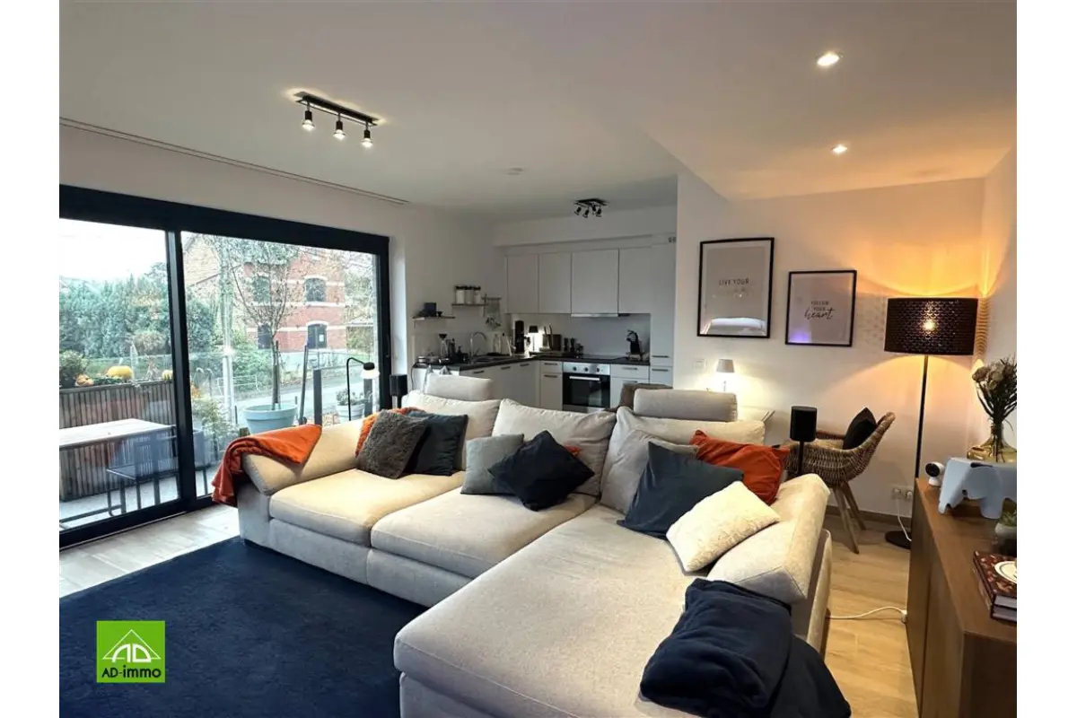 Appartement à  à Erpent 5101 825.00€ 1 chambres 60.00m² - annonce 636280