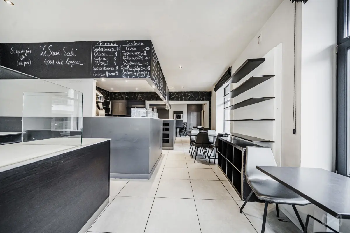 Commerce à louer à Beauraing 5570 950.00€  chambres 78.00m² - annonce 637591