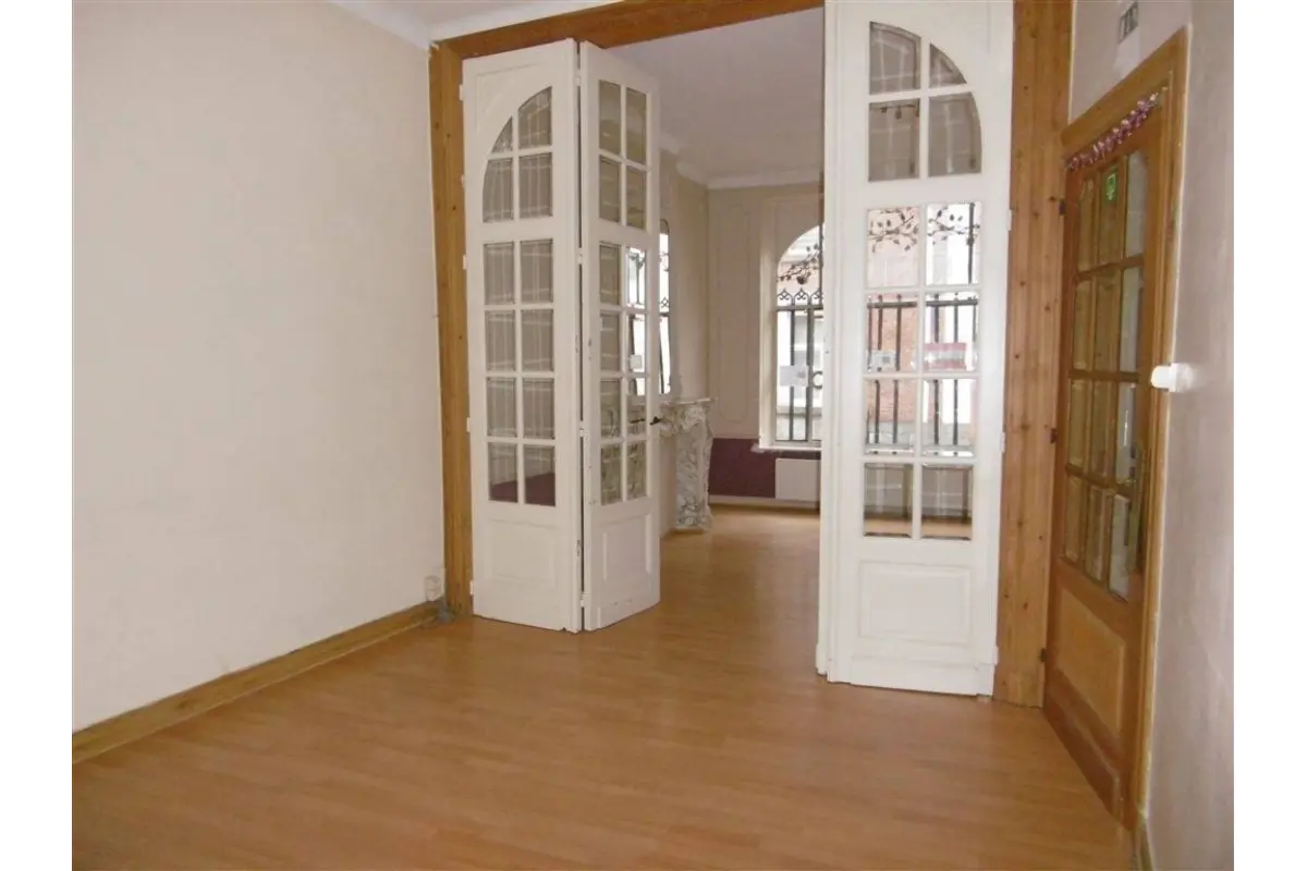Commerce à louer à Namur 5000 500.00€  chambres 70.00m² - annonce 638427