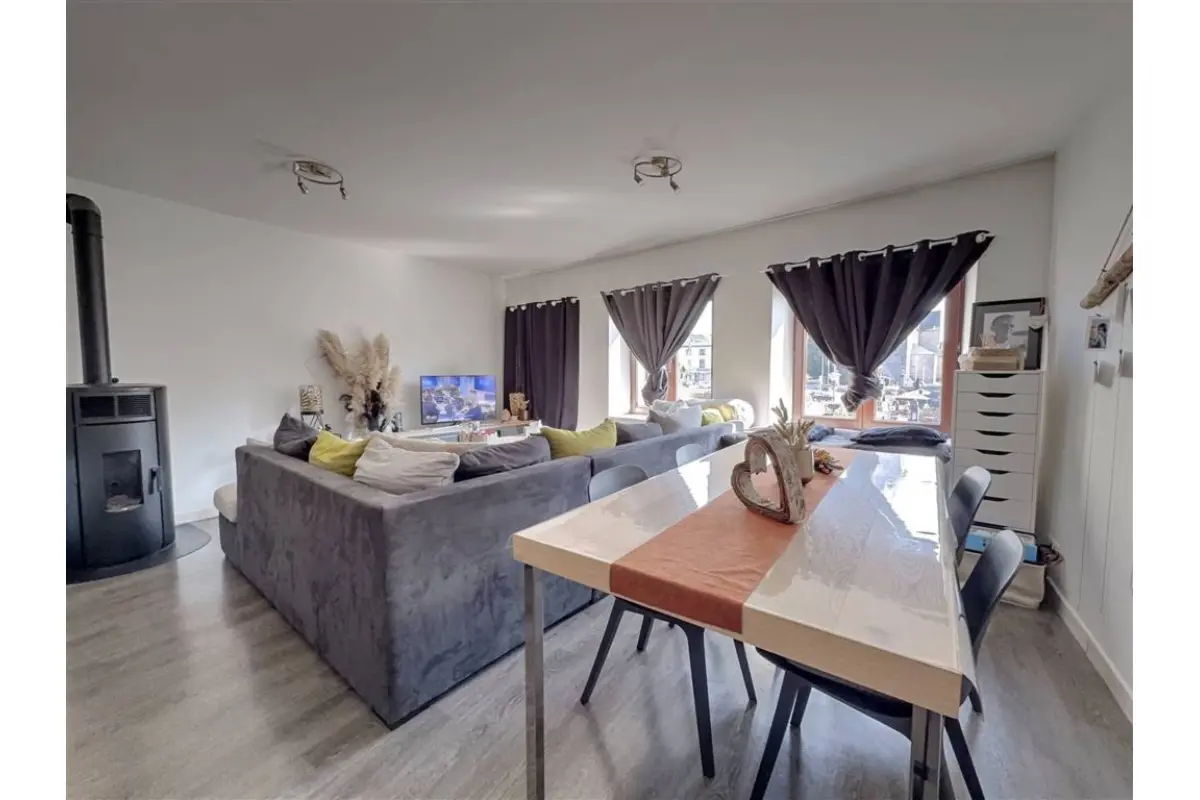 Appartement à vendre à Ciney 5590 170000.00€ 2 chambres 93.00m² - annonce 638395