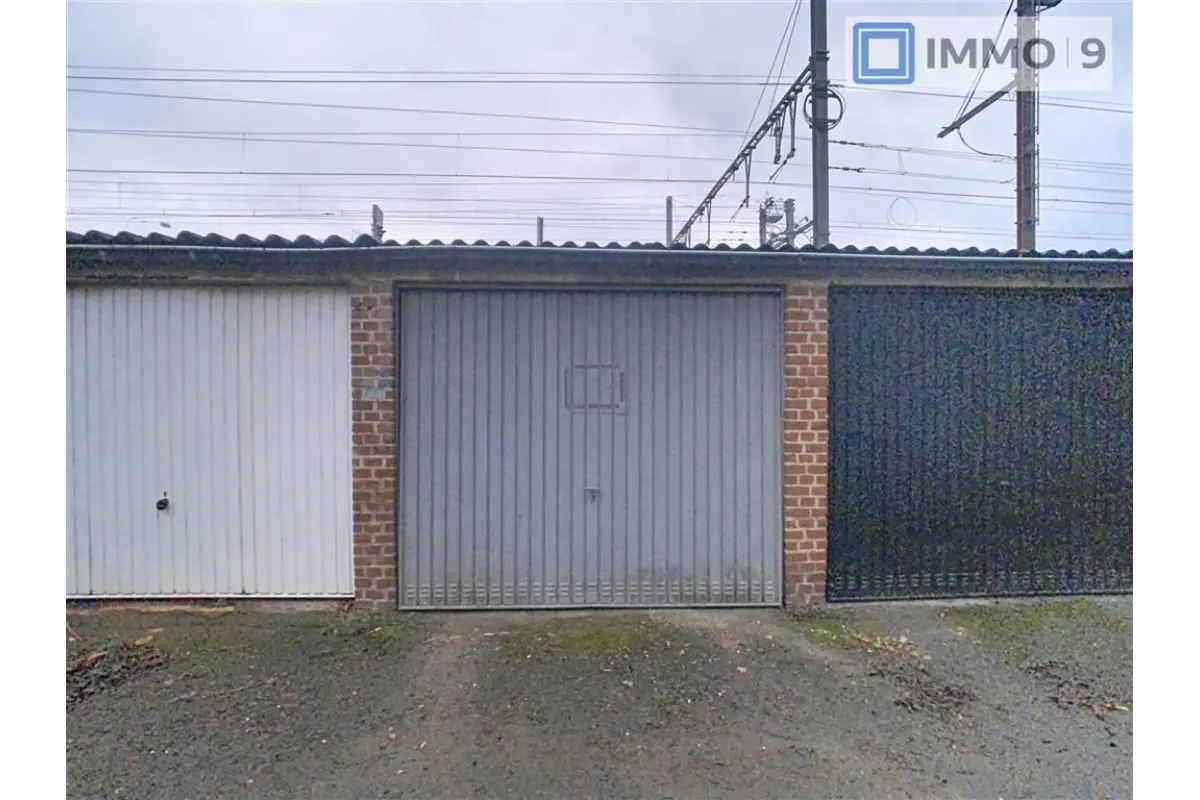 Parking / garage à vendre à Beez 5000 20000.00€  chambres m² - annonce 640013