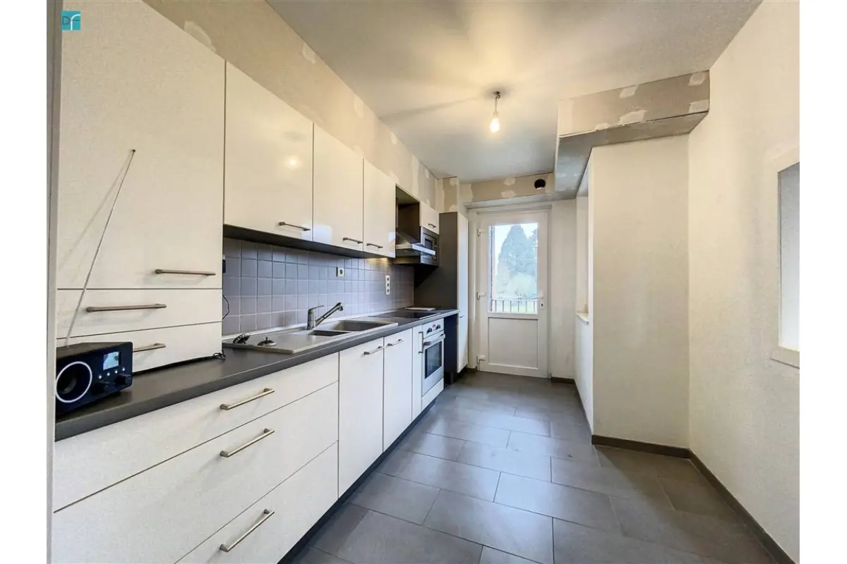 Appartement à  à Fleurus 6220 825.00€ 2 chambres 76.00m² - annonce 644631