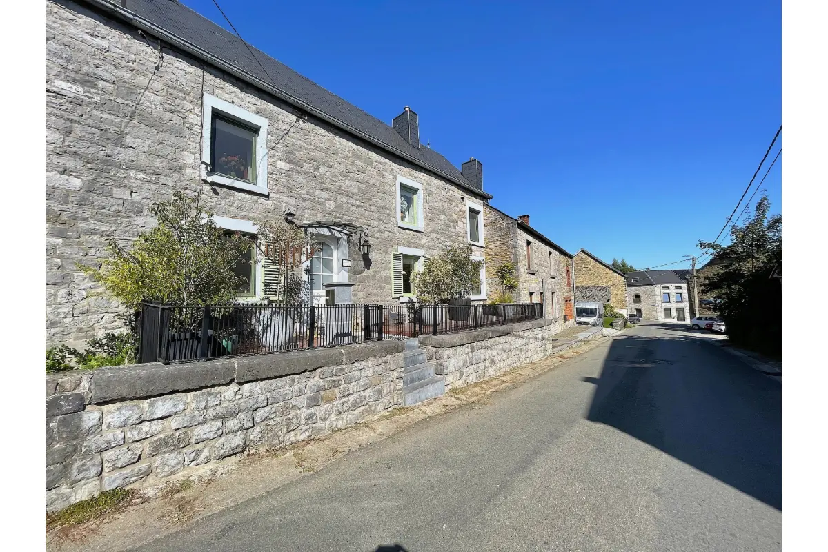 Maison à vendre à Yvoir 5530 465000.00€ 3 chambres 150.00m² - annonce 645626