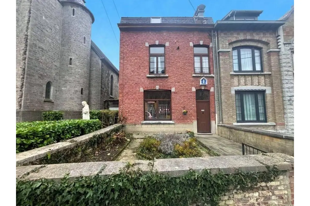 Maison à vendre à Dinant 5500 250000.00€ 3 chambres 214.00m² - annonce 645746
