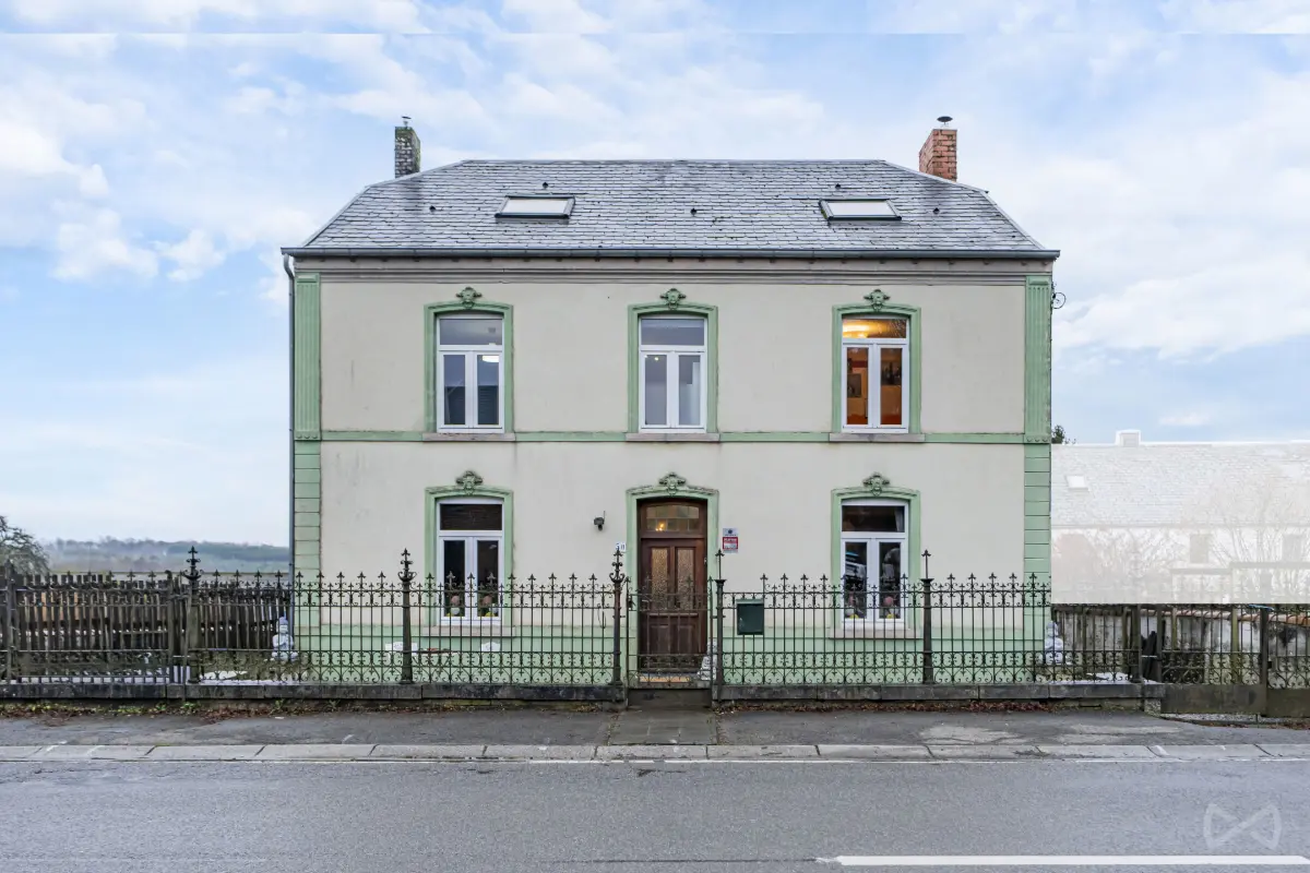 Maison à vendre à Cul-des-Sarts 5660 207000.00€ 6 chambres 254.00m² - annonce 646382