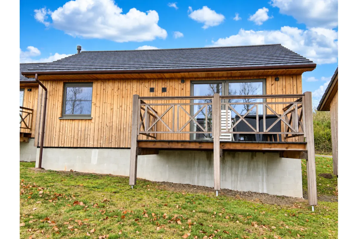 Bungalow à vendre à Heure 5377 198000.00€ 3 chambres m² - annonce 646611