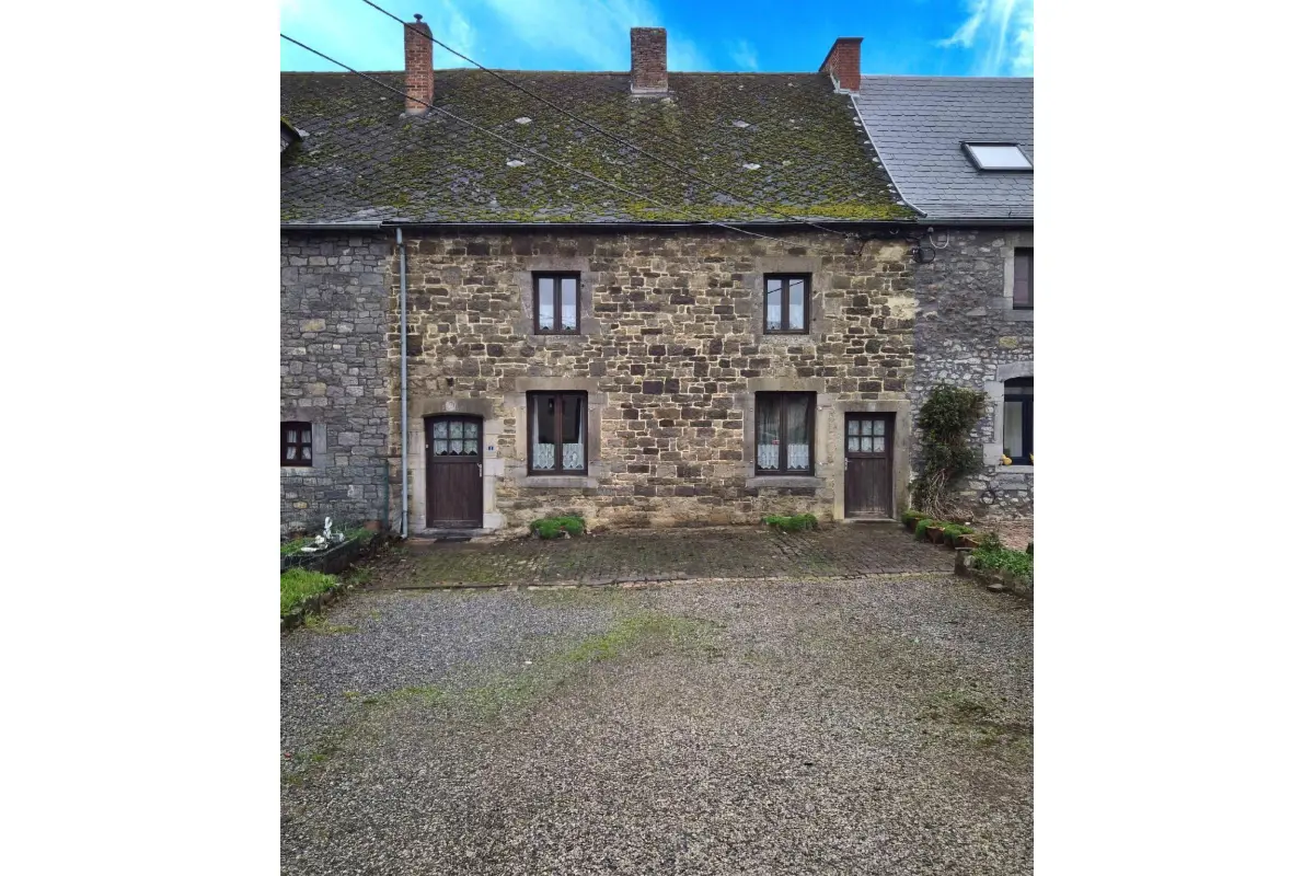 Maison à vendre à Samart 5600 135000.00€ 3 chambres m² - annonce 647489