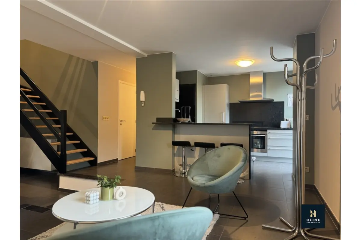 Appartement à vendre à Erpent 5101 325000.00€ 2 chambres 110.00m² - annonce 648251