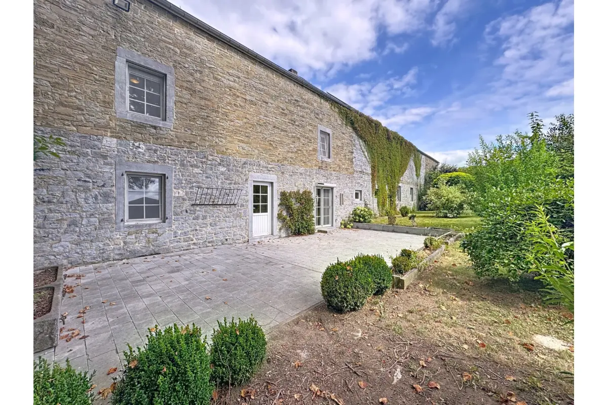 Maison à vendre à Flostoy 5370 395000.00€ 3 chambres 180.00m² - annonce 648370