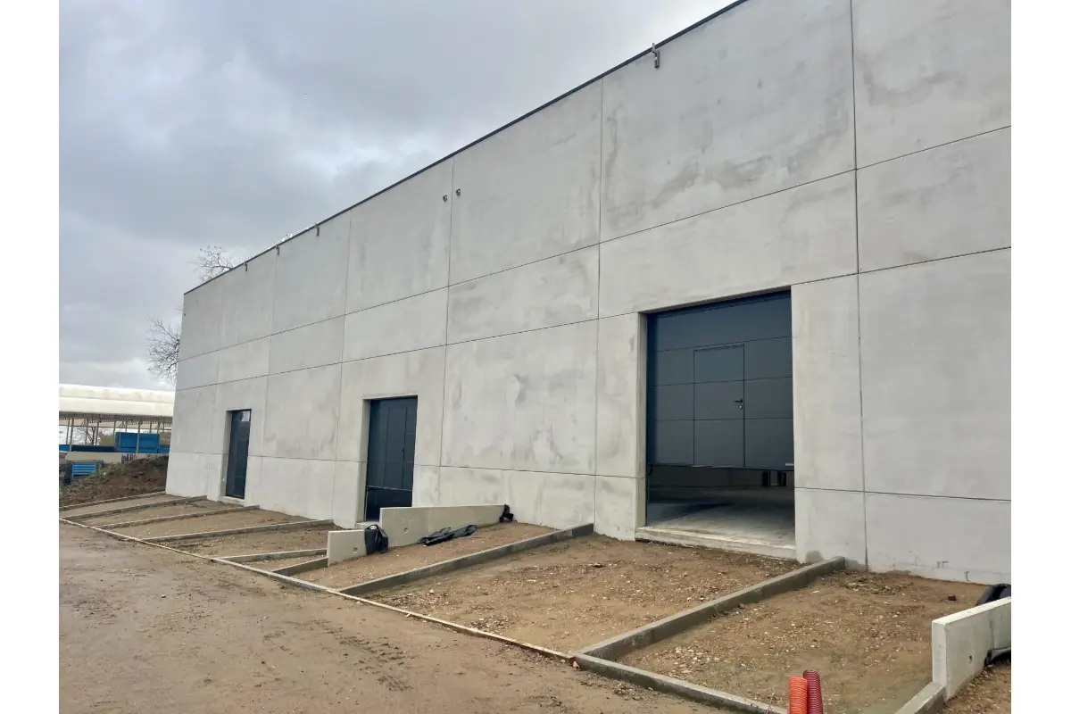 Commerce à louer à Gembloux 5030 1108.33€  chambres 140.00m² - annonce 648239