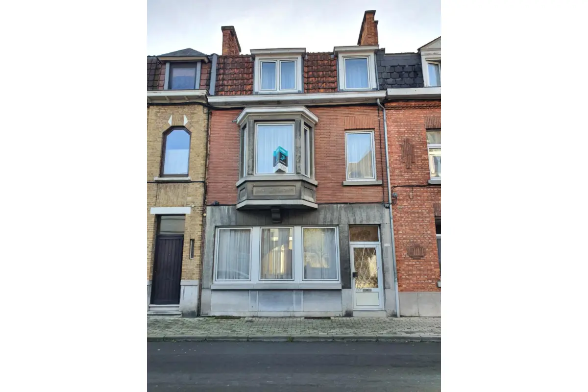 Maison à vendre à Namur 5000 275000.00€ 4 chambres 165.00m² - annonce 651928