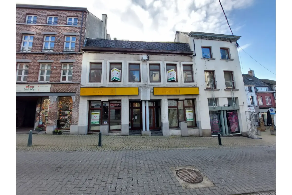 Commerce à vendre à Gembloux 5030 160000.00€  chambres 180.00m² - annonce 751530