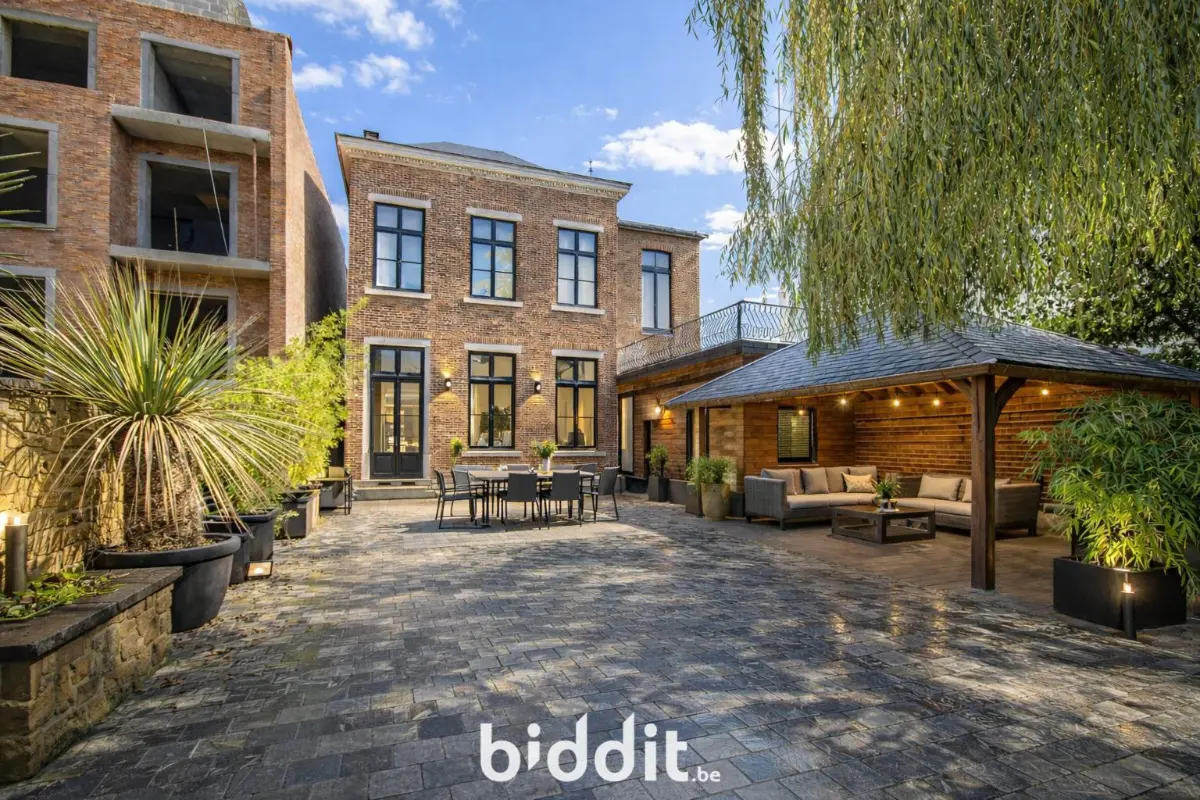 Villa à vendre à Jambes 5100 290000.00€ 4 chambres 360.00m² - annonce 653409